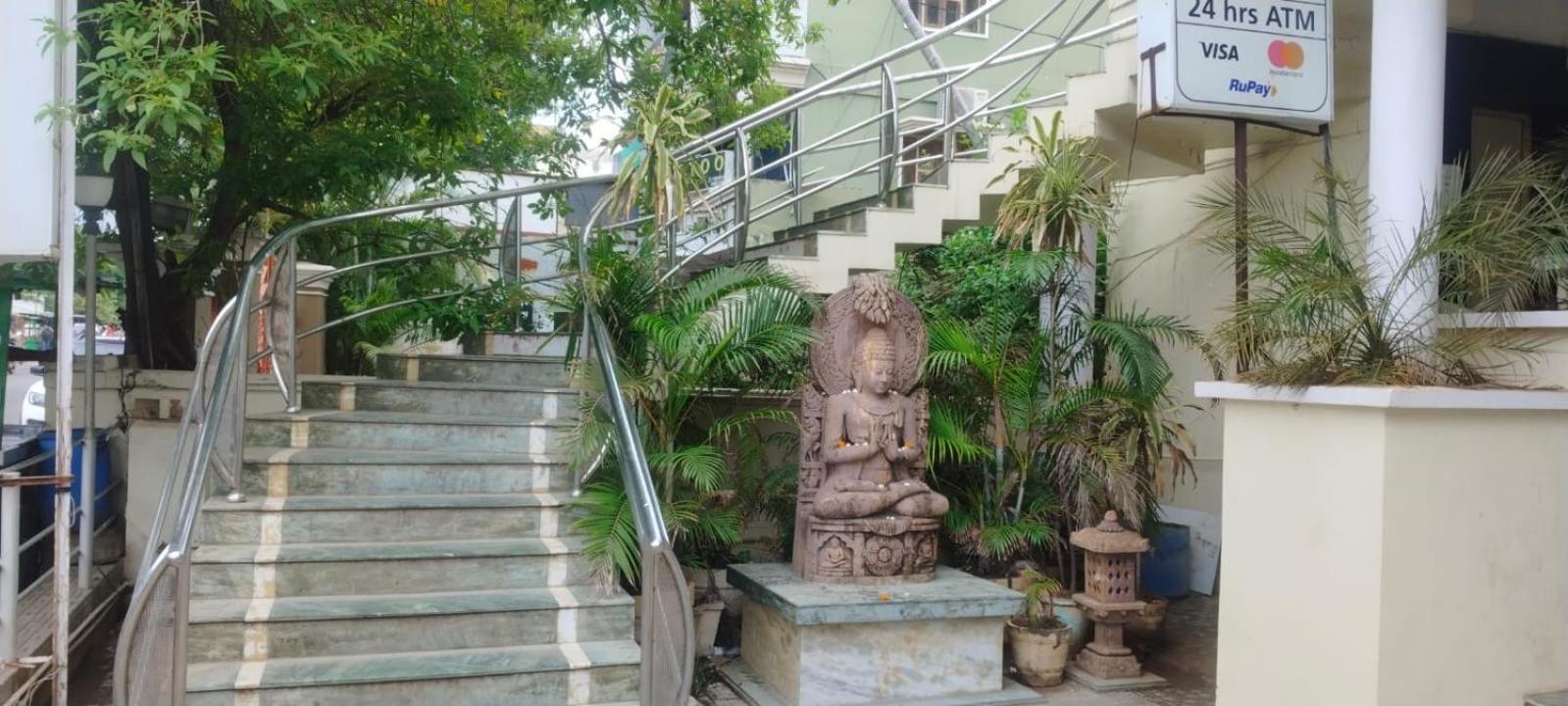 Hotel City Palace Brahmapur Eksteriør billede