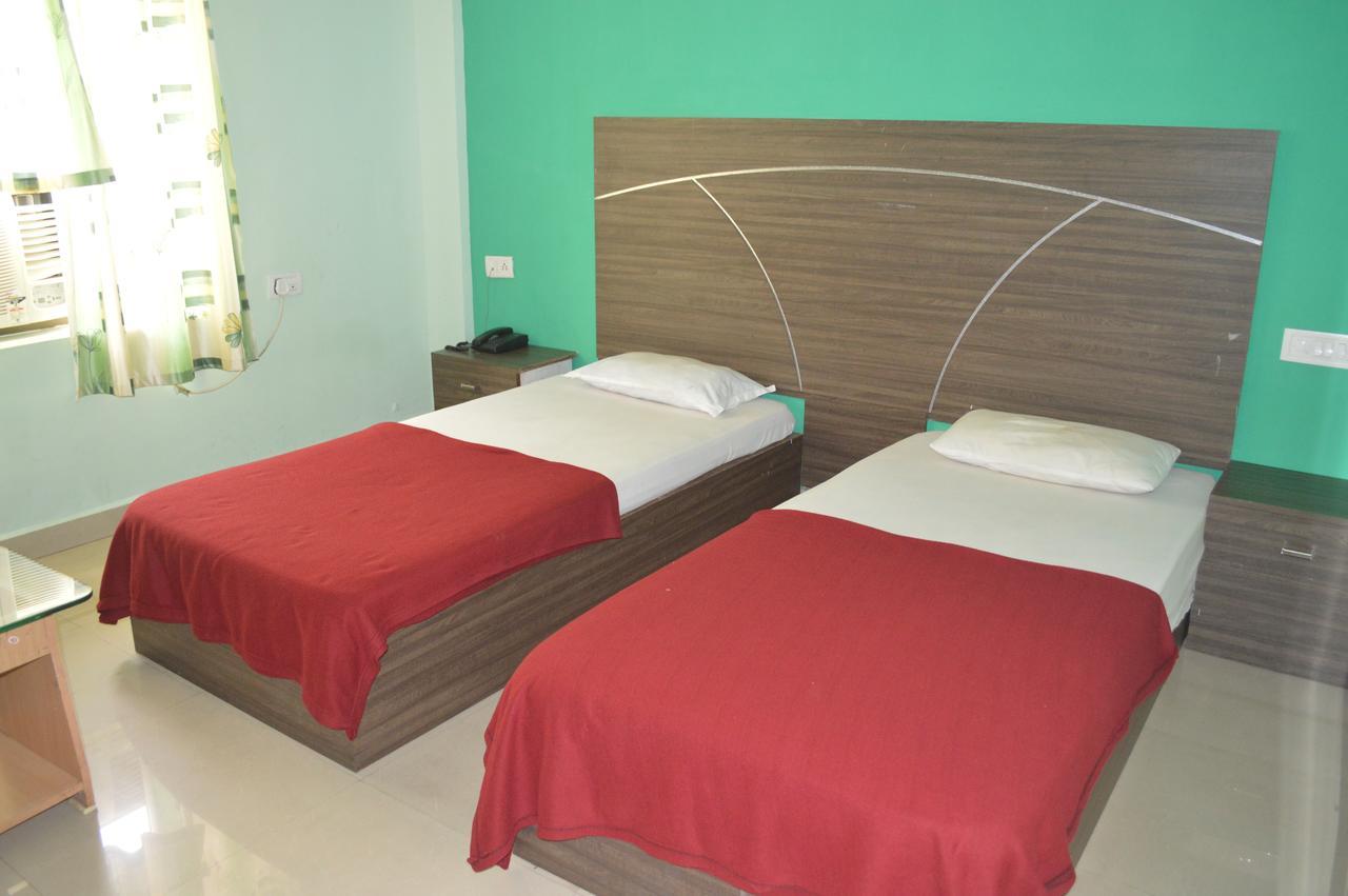 Hotel City Palace Brahmapur Værelse billede